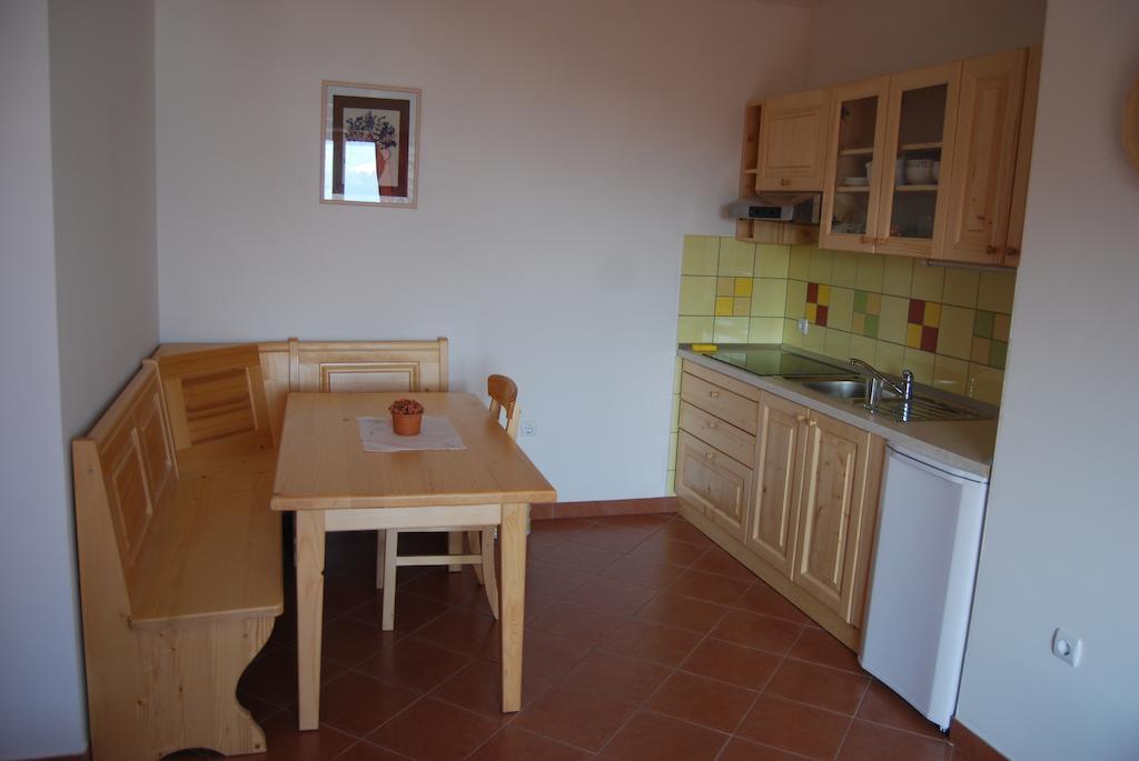 Šentjanž pri Dravogradu Apartments Organic Tourist Farm Jeglijenk חדר תמונה